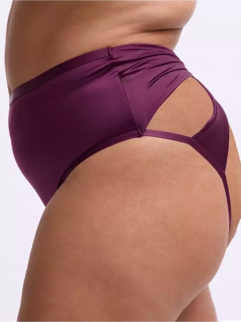 NWT Torrid open gusset bow back panties - Picture 2 of 4